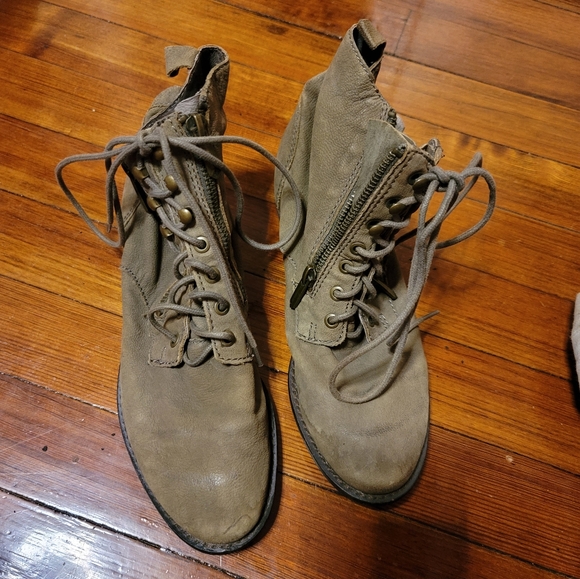 SAM EDELMAN MACKAY Nubuck Combat Booties Size 6- Olive Green - Picture 3 of 13